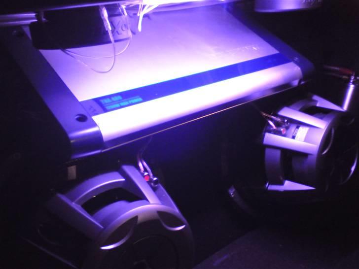 Toyota Carina E RIP - stik til Mp3 afspiller til højre billede 9