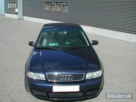 Audi A4 1,8 ** SOLGT** billede 3