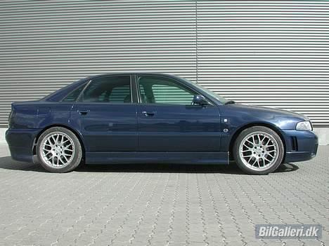 Audi A4 1,8 ** SOLGT** billede 5