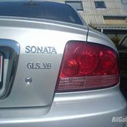 Hyundai - Sonata GLS V6 2,7 24V