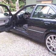 BMW E36  *SOLGT*