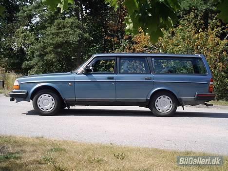 Volvo 240 GL st.c  billede 1