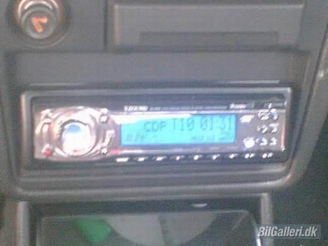 Mazda 323 1,6 gt/x 2talt skadet - skod headunited snart dvd og xtren skærm billede 10