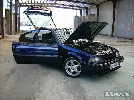 Honda crx - solgt billede 2