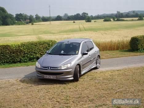 Peugeot 206 SOLGT billede 8