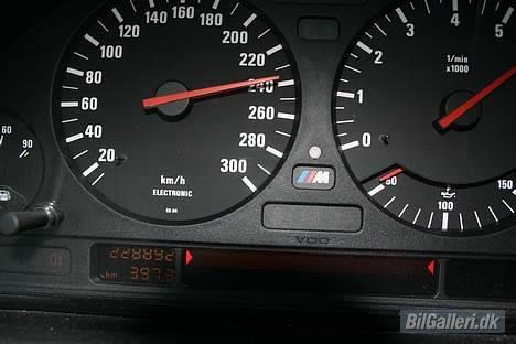 BMW    E34 530i / 535i Solgt - KLIP,KLIP,KLIP billede 7