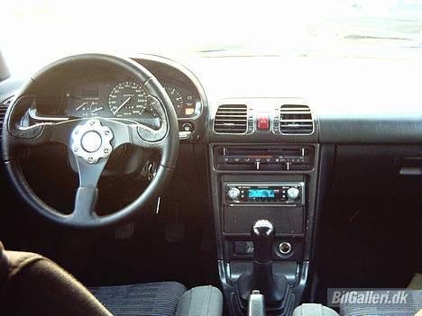 Mazda 323 F 1.8 GT ^^Solg^^ - Lige Et kabine billed, og af mit  Ichiban Rat... billede 5