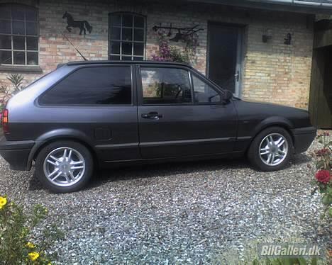 VW Polo 1,3 Coupé (SOLGT) - Poloen fra siden billede 1