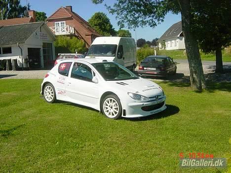 Peugeot 206 super1600 billede 10