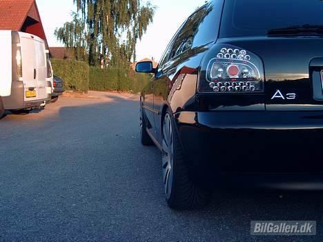 Audi A3 1,6 16v Ambition SOLGT - -  Bagfra fra ventre side billede 5