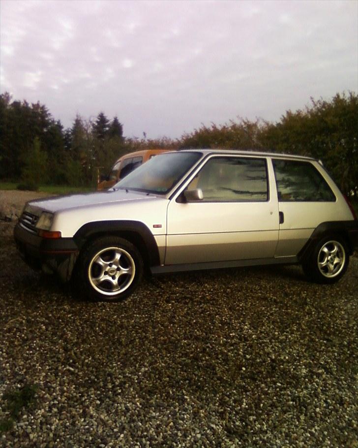 Renault 5 GT billede 1