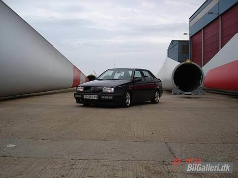 VW Vento GL - Solgt - Det er så sådan den står idag, mangler tågelygter som er bestilt, lige 1 cm længere med bagpå, plus et par andre ting billede 7