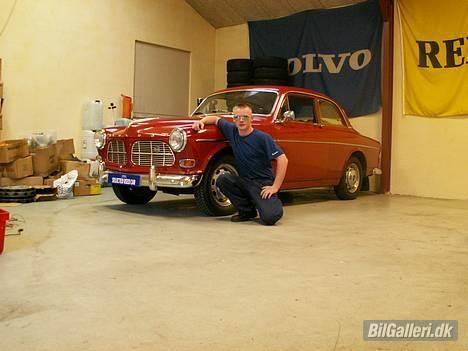 Volvo 121 Amazon - Amazonen og dens ejer i det nye værksted :) billede 2
