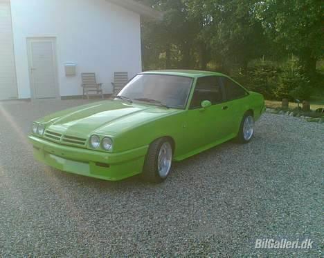 Opel Manta B SOLGT... billede 5