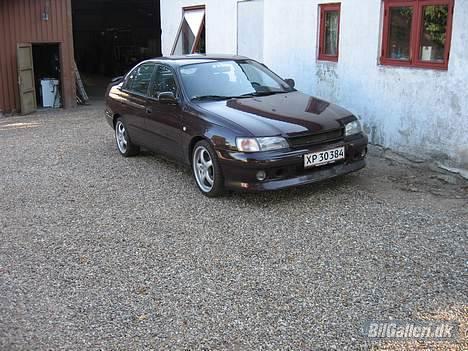 Toyota carina e (SOLGT) billede 1