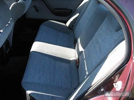 Toyota carina e (SOLGT) billede 8