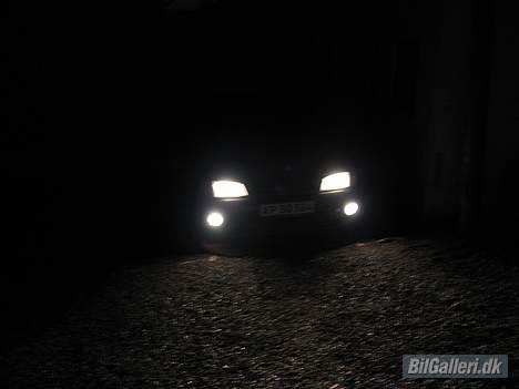 Toyota carina e (SOLGT) billede 10