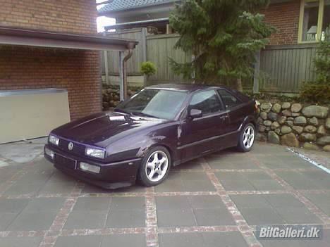 VW Corrado 1,9 G60 Solgt - Den venter bare på at blive skilt ad, hehe!!! billede 4