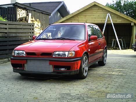 Nissan SUNNY N14 GTI ®    billede 2