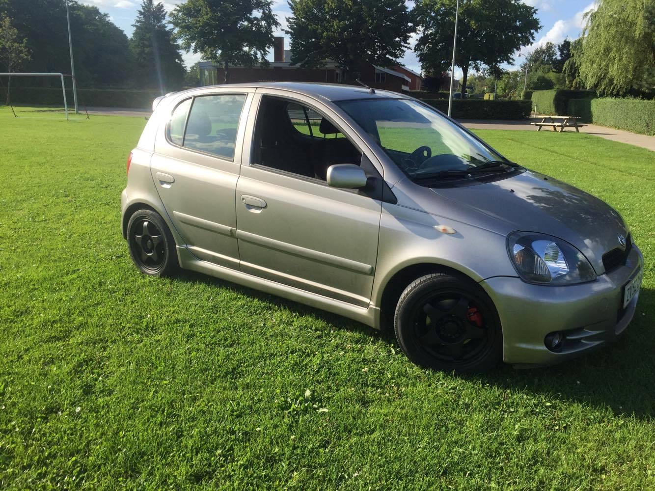 toyota yaris t sport til salg