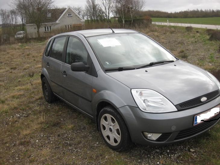 Ford fiesta 01 08