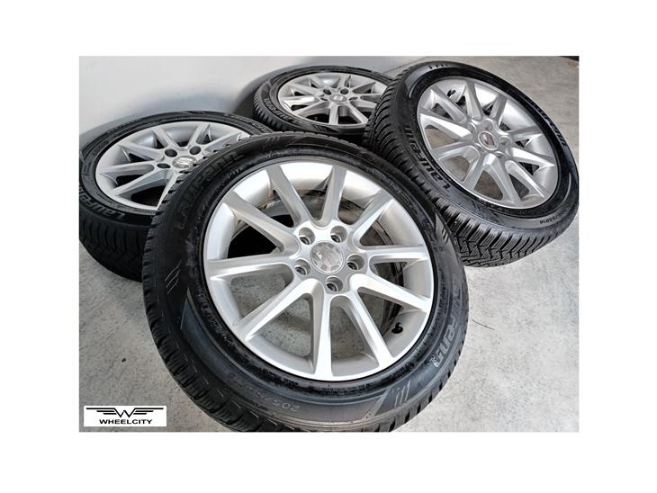 {{currentPhoto.altText}} billede {{currentPhoto.number}}