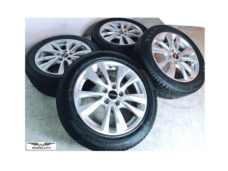 {{currentPhoto.altText}} billede {{currentPhoto.number}}