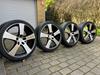 Aluf&#230;lge 22&quot; Porsche Hel&#229;rsd&#230;k Pirelli