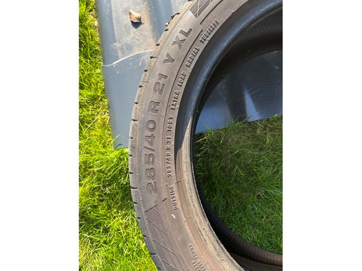 {{currentPhoto.altText}} billede {{currentPhoto.number}}