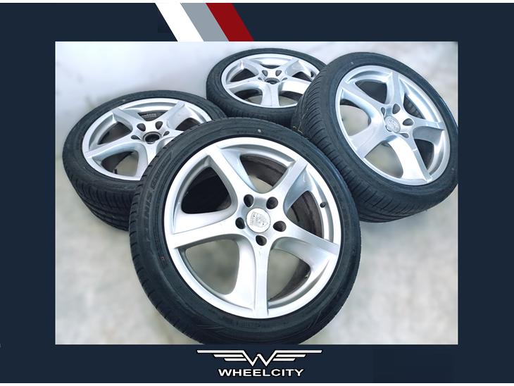 {{currentPhoto.altText}} billede {{currentPhoto.number}}