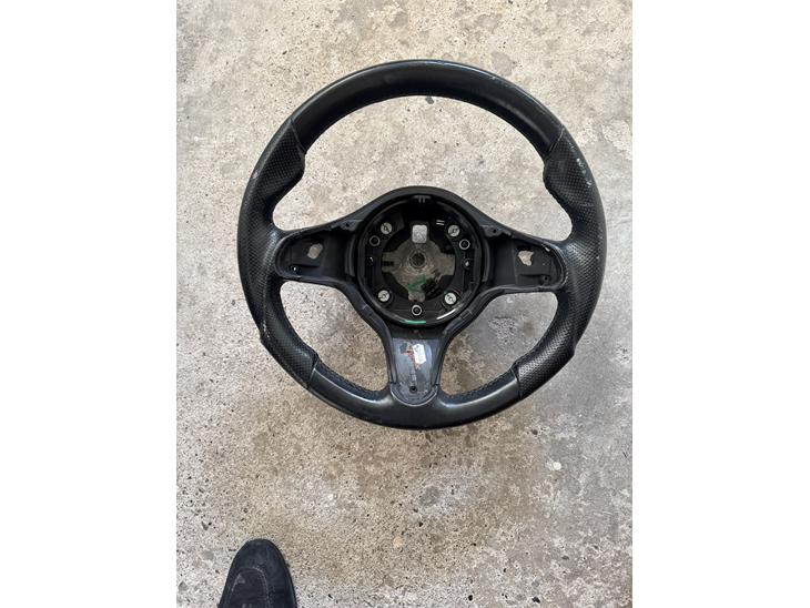 {{currentPhoto.altText}} billede {{currentPhoto.number}}