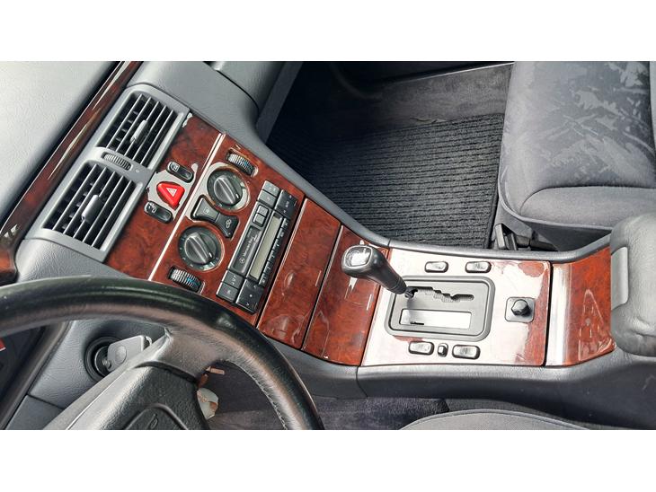 Mercedes-Benz E 200 Manual, 5-trins, 136ps, 1996