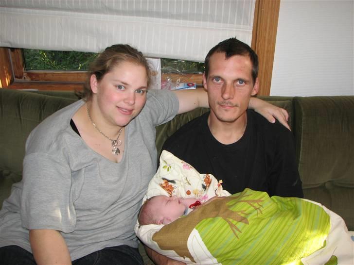 Vores dejlige Ida-pigen - Mor, far og Ida...... billede 20