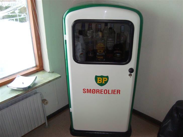 BP SMØREOLIER Barskab mm. billede 1