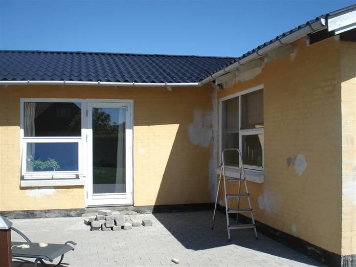 Maling af tag + hus billede 12