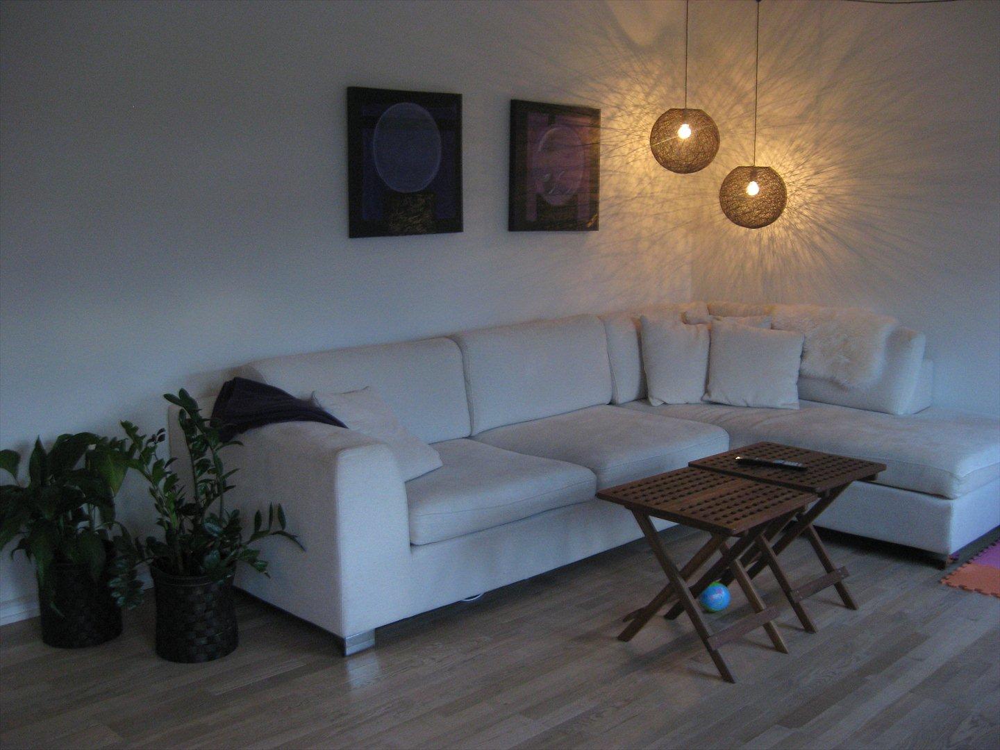 Stuen med den nye lampe :) stue uploadet af carina c Lampe stue