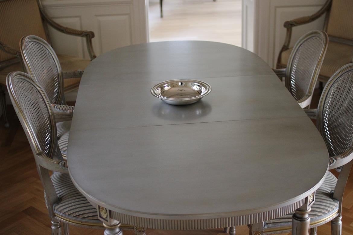 Renovering af Spisebord billede 22