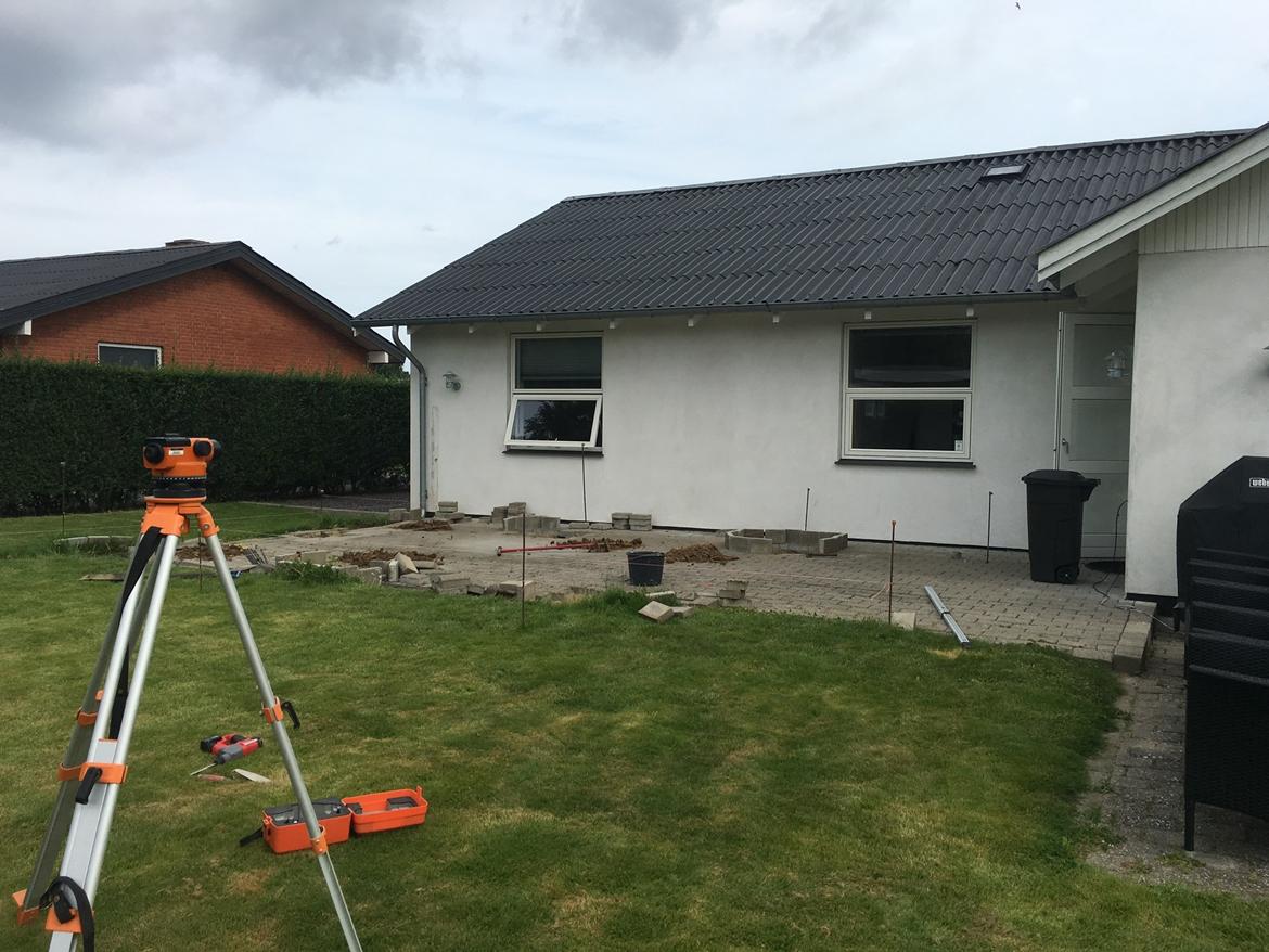 Overdækket terrasse  - Udmåling til stolper... billede 2