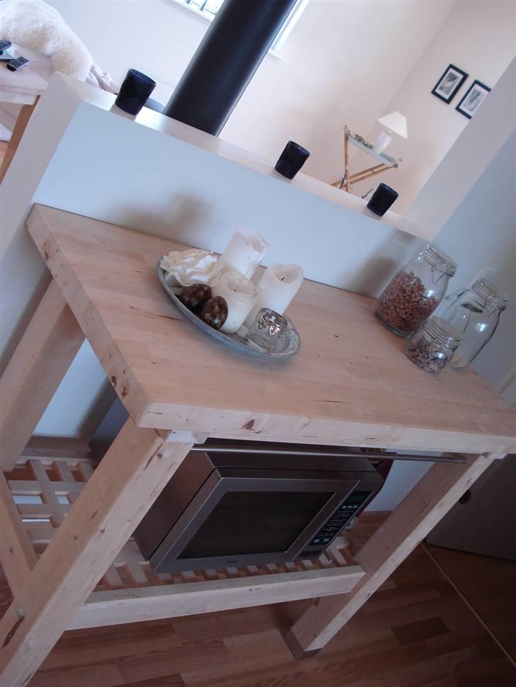 Sommerhus "Nørholm skov" - min nye køkkenbænk fra ikea - (som kæresten synes er vildt grim!!) hehe billede 5
