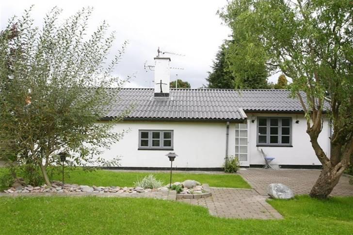Villa 4 - Huset set nede fra i baghaven billede 10