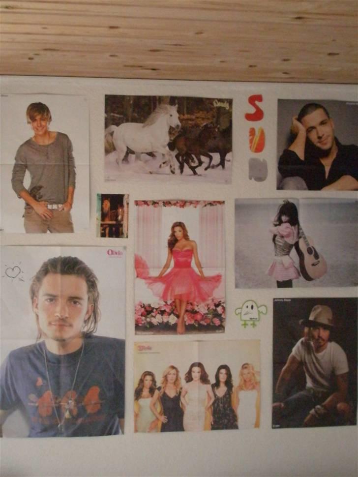 Ungdomsværelse Det sejeste <33 - Plakat væg.. Af lidt idoler.. (Er IKKE fan af zac.. Har bare ikke gidet af tage den ned xD) billede 10