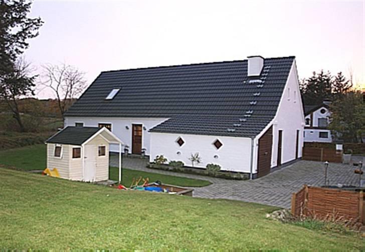 Landejendom 3 - huset bagfra billede 3