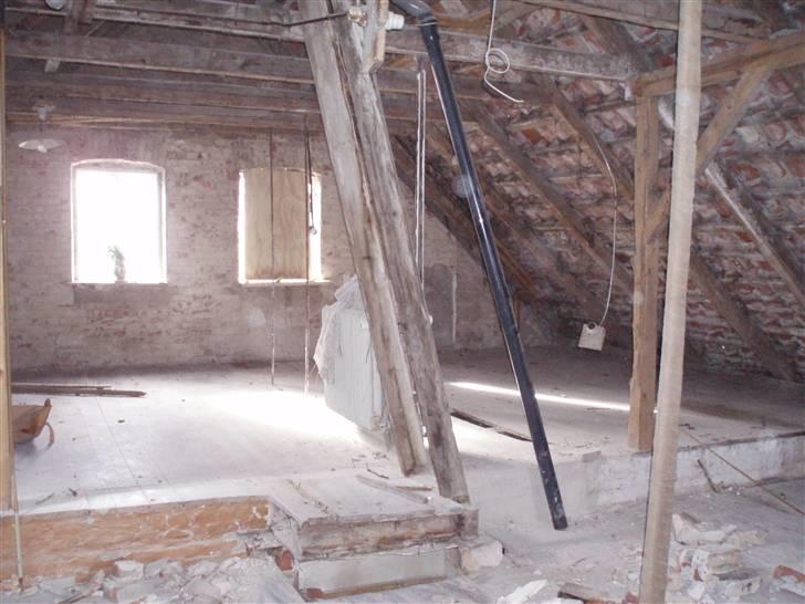 Villa 5 - så blev 1. salen ryddet :-) billede 3