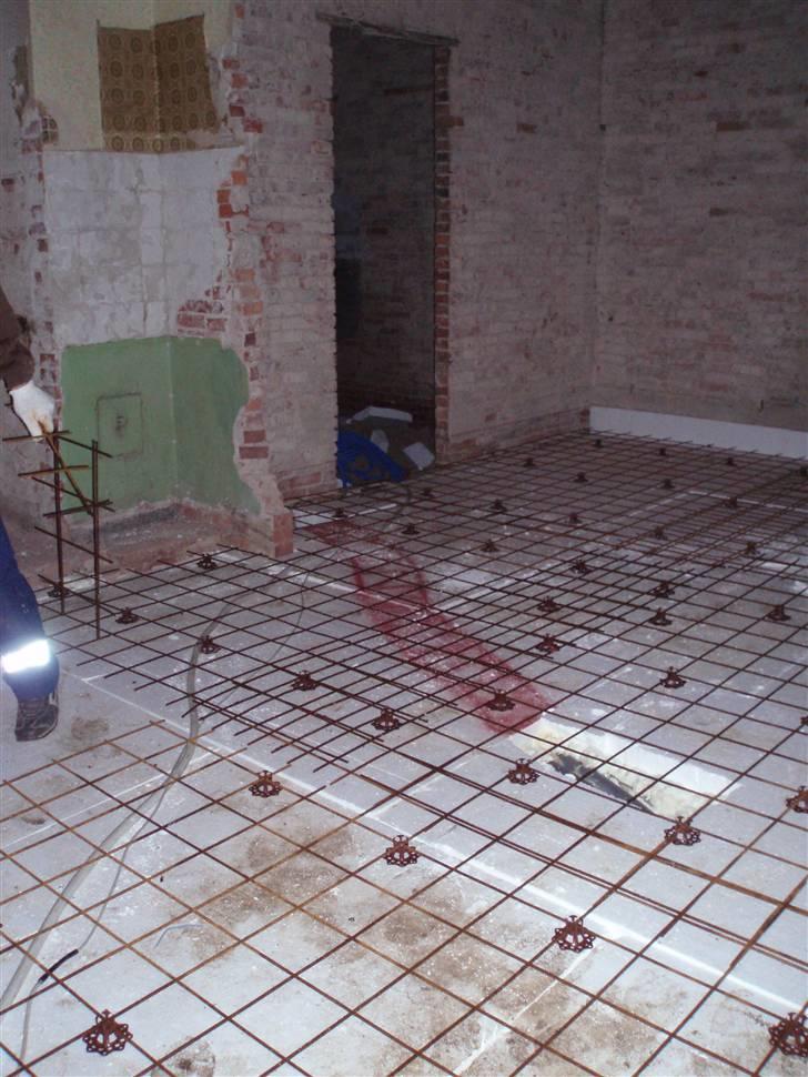 Villa 5 - ved at være klar til støbning af nye gulve i stueetagen billede 8