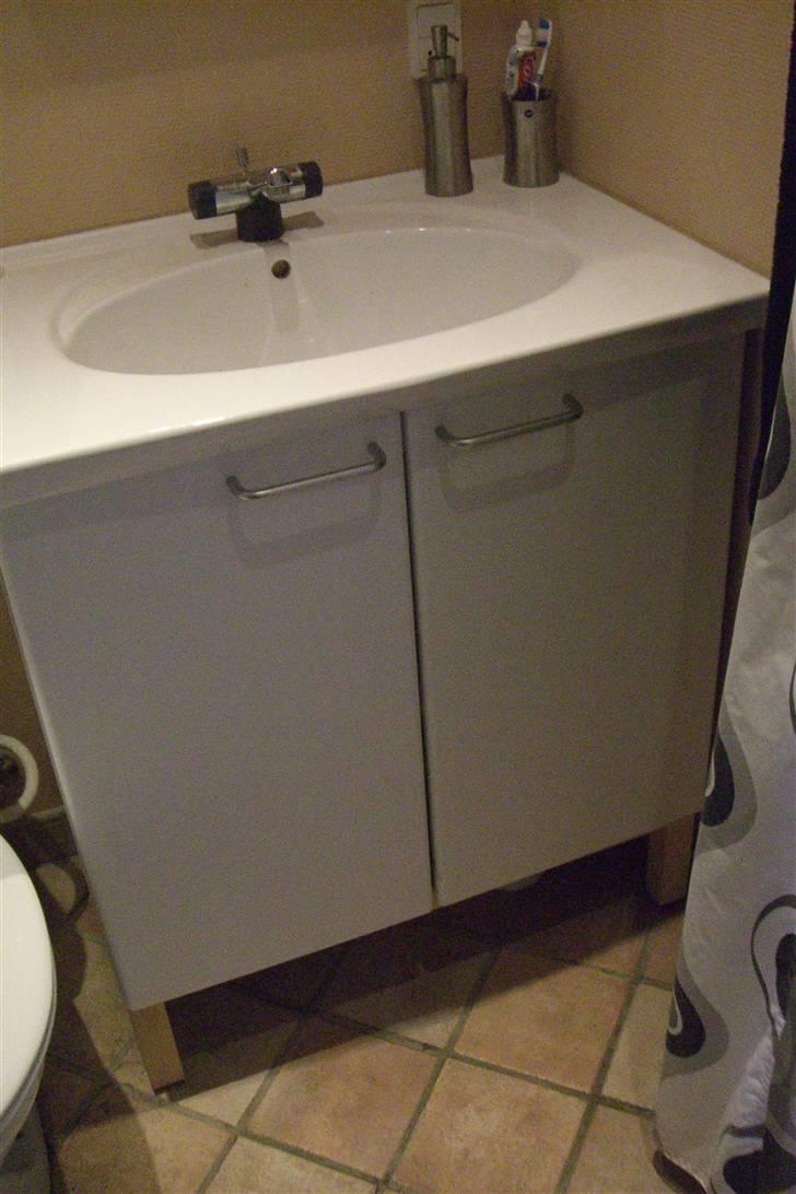 Lejlighed 2 - fraflyttet - Badeværelset. billede 12