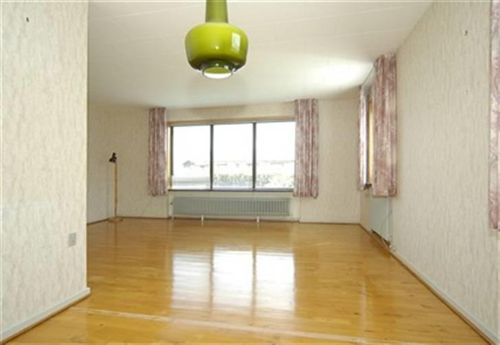 Villa 4 - Stuen FØR billede 2