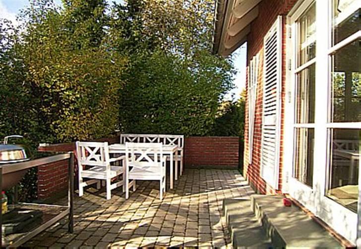 Villa 3 - tarressen klar til en omgang grill(ning) billede 15