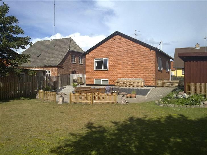 Villa 2 - Huset set fra haven billede 18