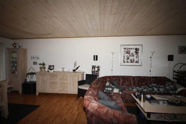 Rækkehus 3 + - Ja så er der rundtur i stuen :-0) billede 11