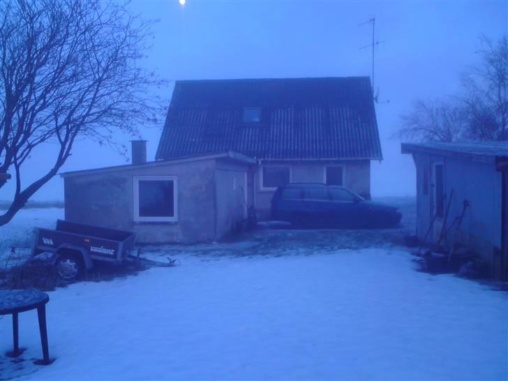 Villa 2 - Fra haven op mod huset billede 9